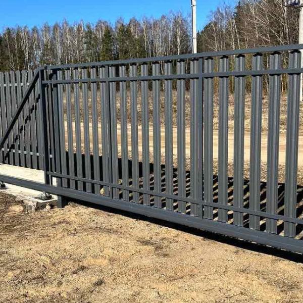 Ворота откатные со штакетником